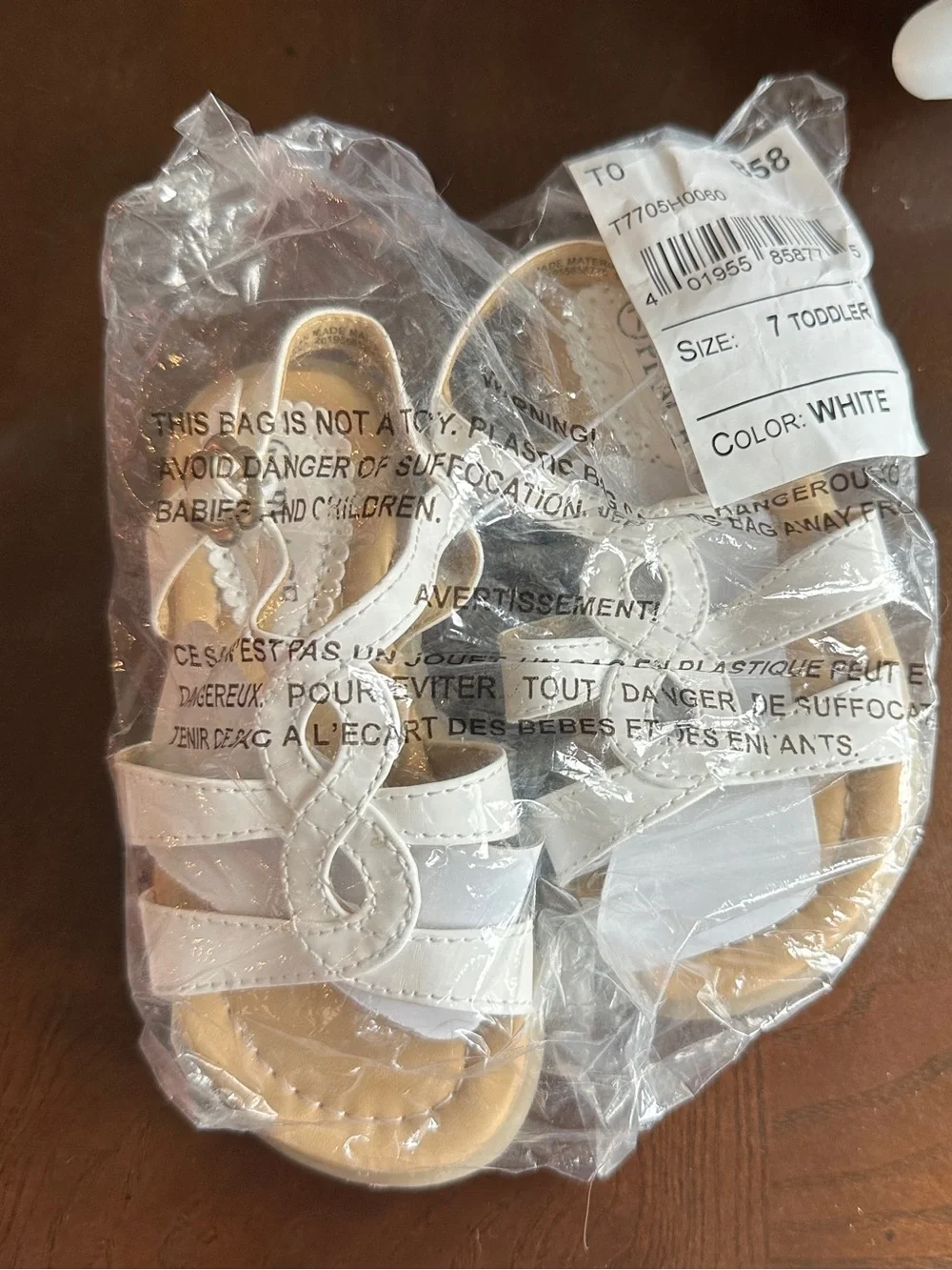 NWT The Children’s Place Sandals, Little Girl/Toddler 7‎